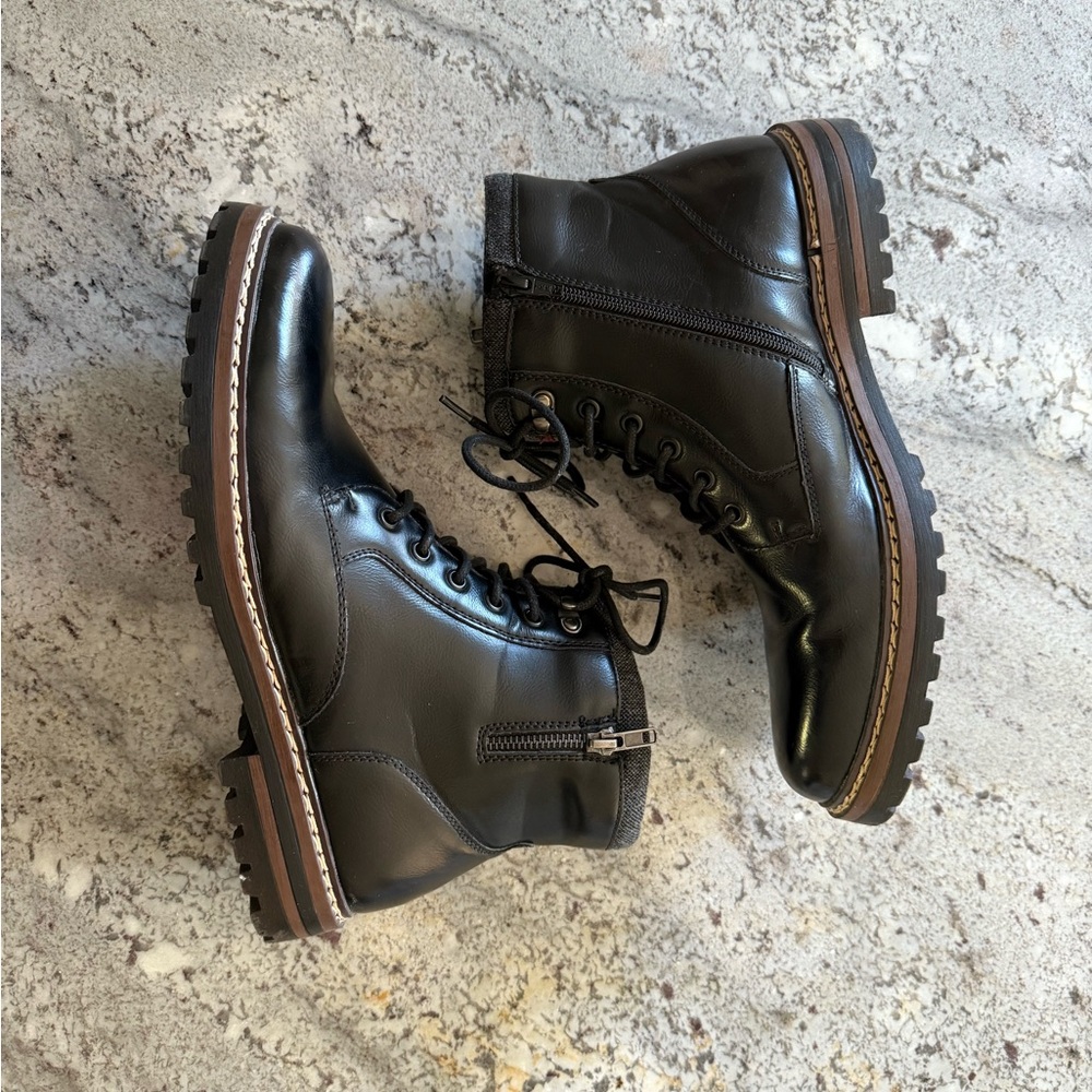 Men Madden Black Boot Size 11